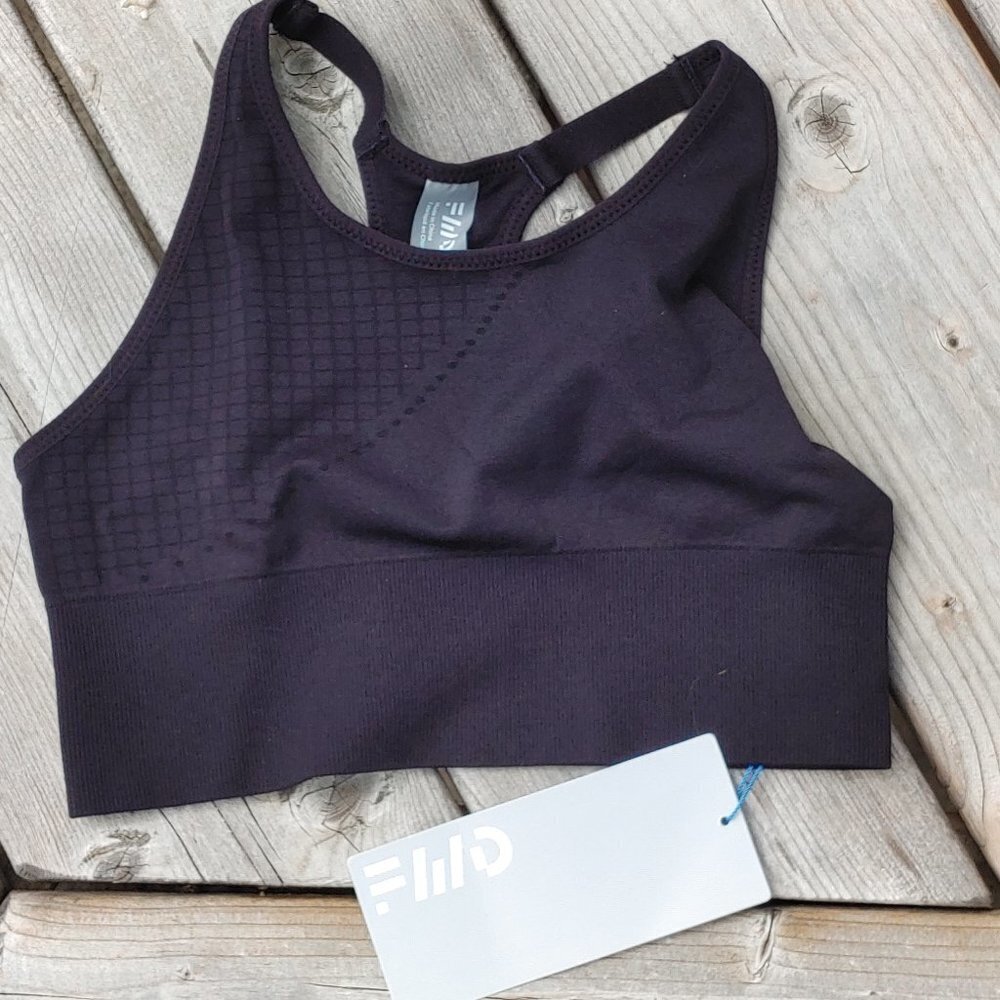 FWD Girls Seamless Bra Size Small Black BNWT